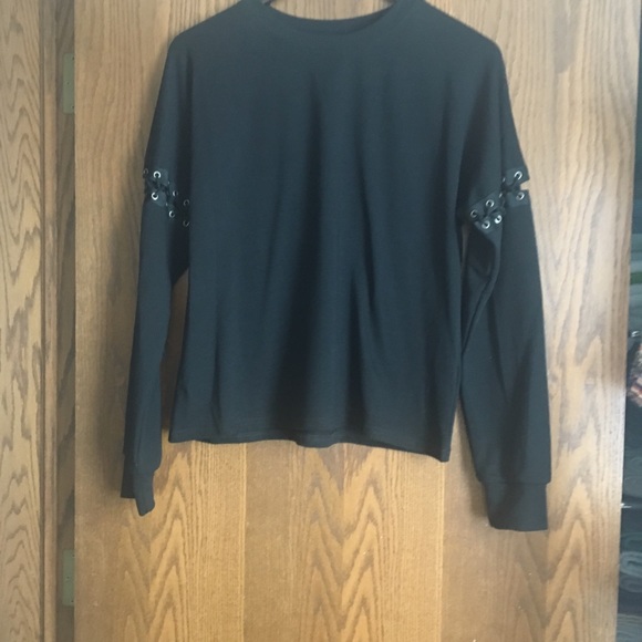 NWOT Gilded Intent Shirt - Picture 3 of 4